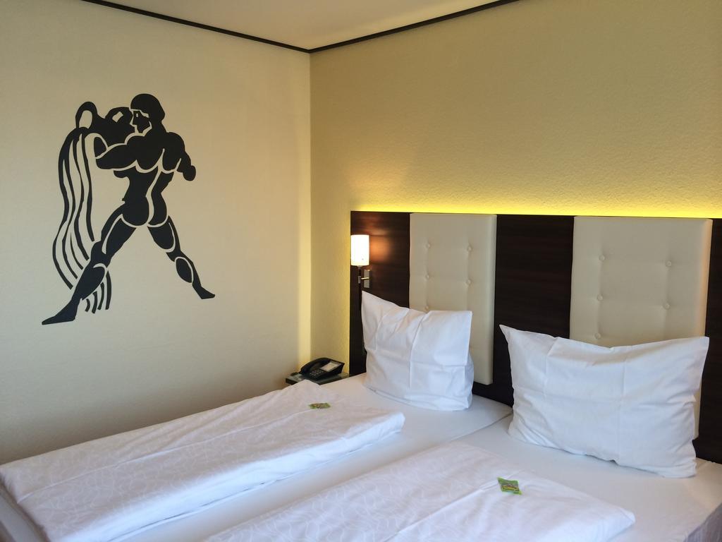 Hotel Zum Rosengarten Darmstadt Habitación foto